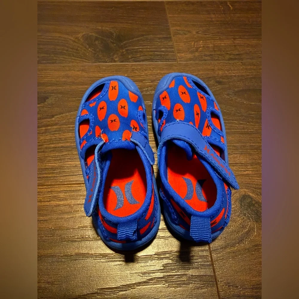 Hurley Toddler 6 Blue and Red Surf-Style Water Shoes